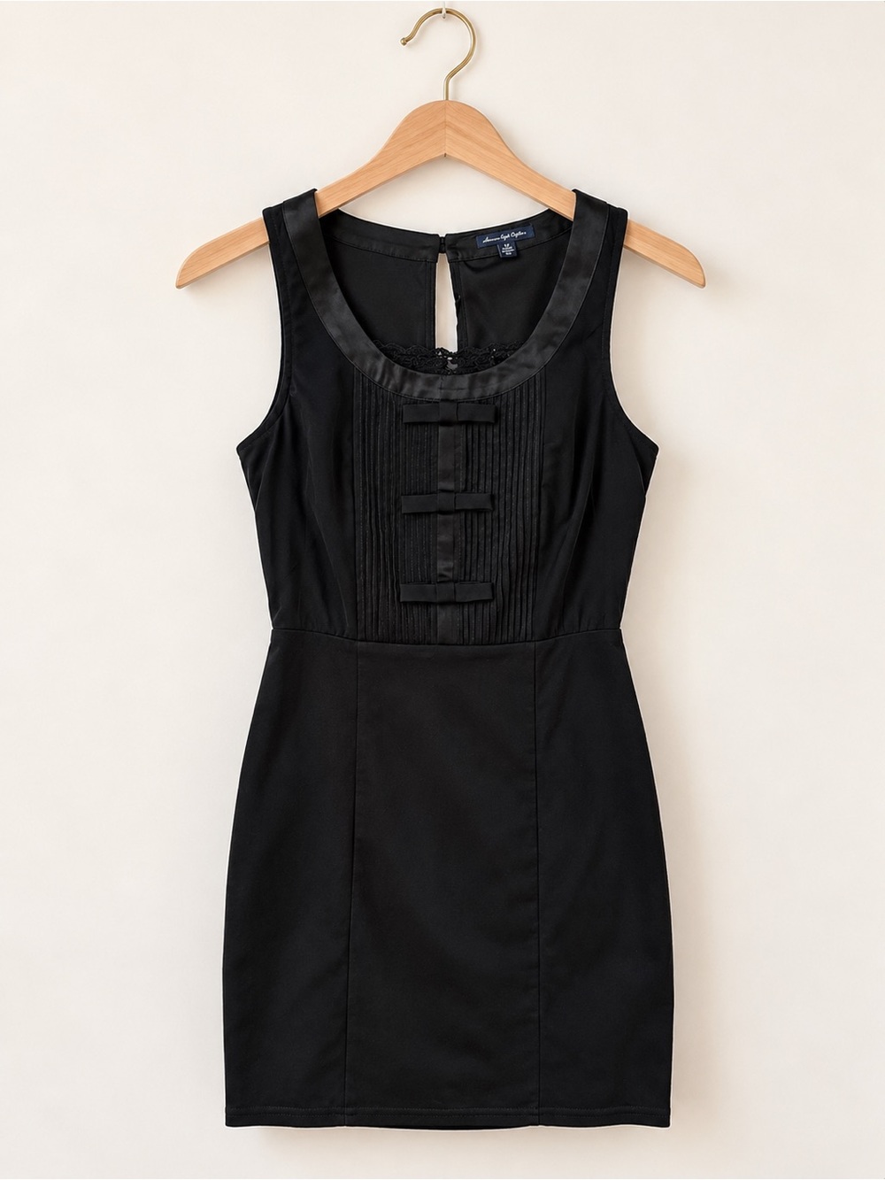American Eagle Outfitters Women’s Little Black Dress / sleeveless sheath dress